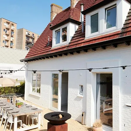 Bonnie's Beachhouse - Aan Zee Holiday home De Panne